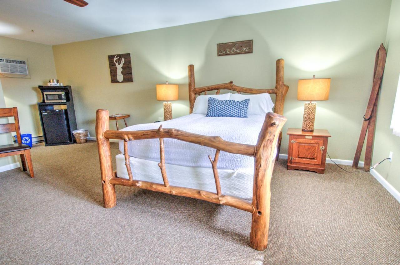 East Shore Lodging Hawley Bagian luar foto