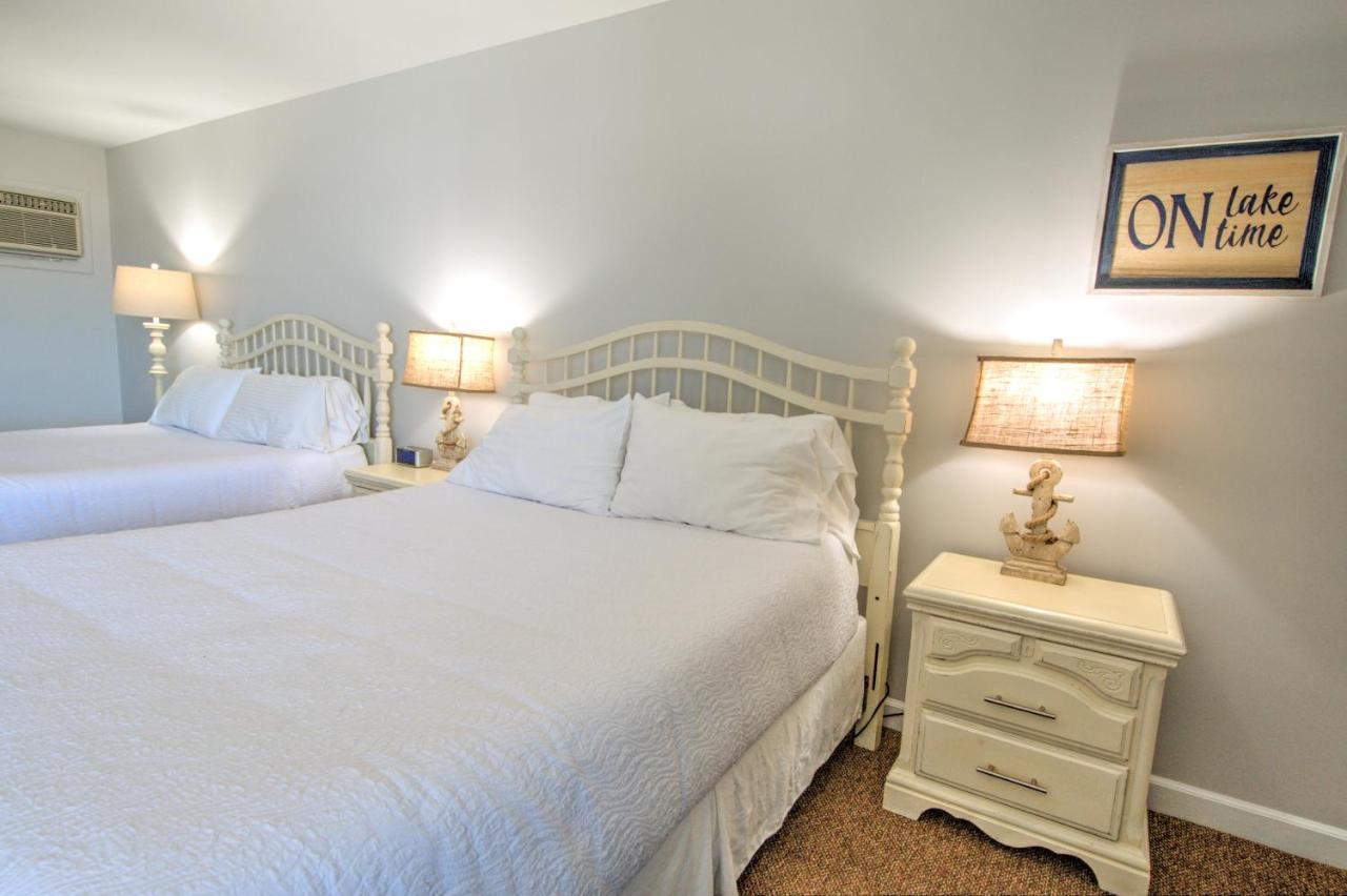 East Shore Lodging Hawley Bagian luar foto